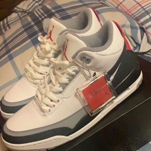 Meet your Posher, Gio